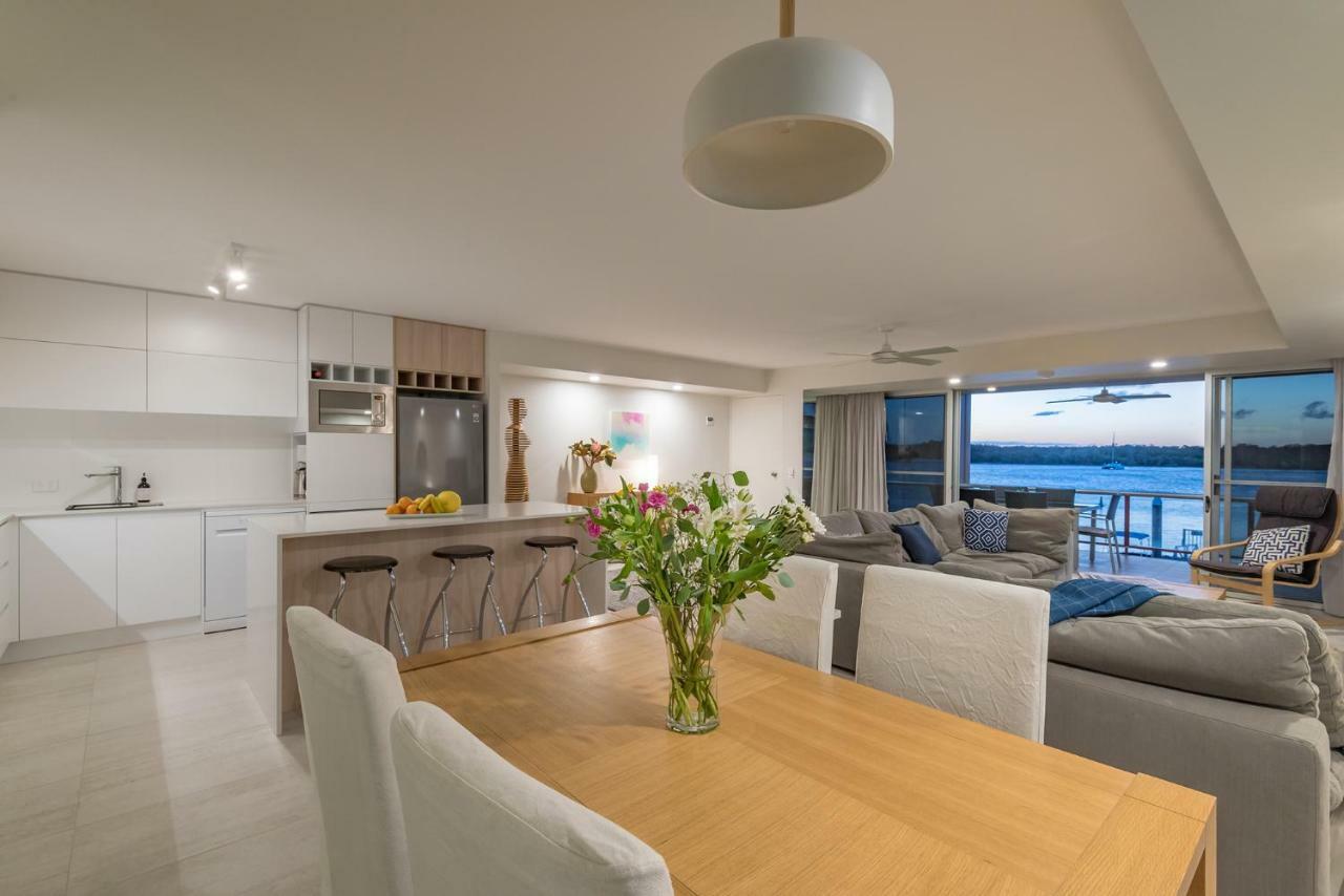 Anchorage - Riverfront Luxury On Gympie Terrace Noosaville Dış mekan fotoğraf